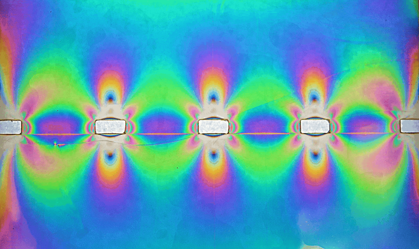 figure 5 photoelastic pattern